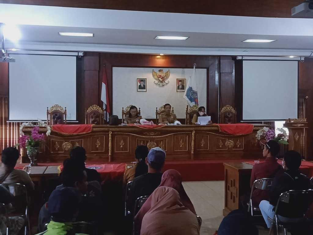 Rapat Mengawali Tahun Pelajaran Baru Bersama Orang Tua/Wali Murid TK dan Paud Desa Petang